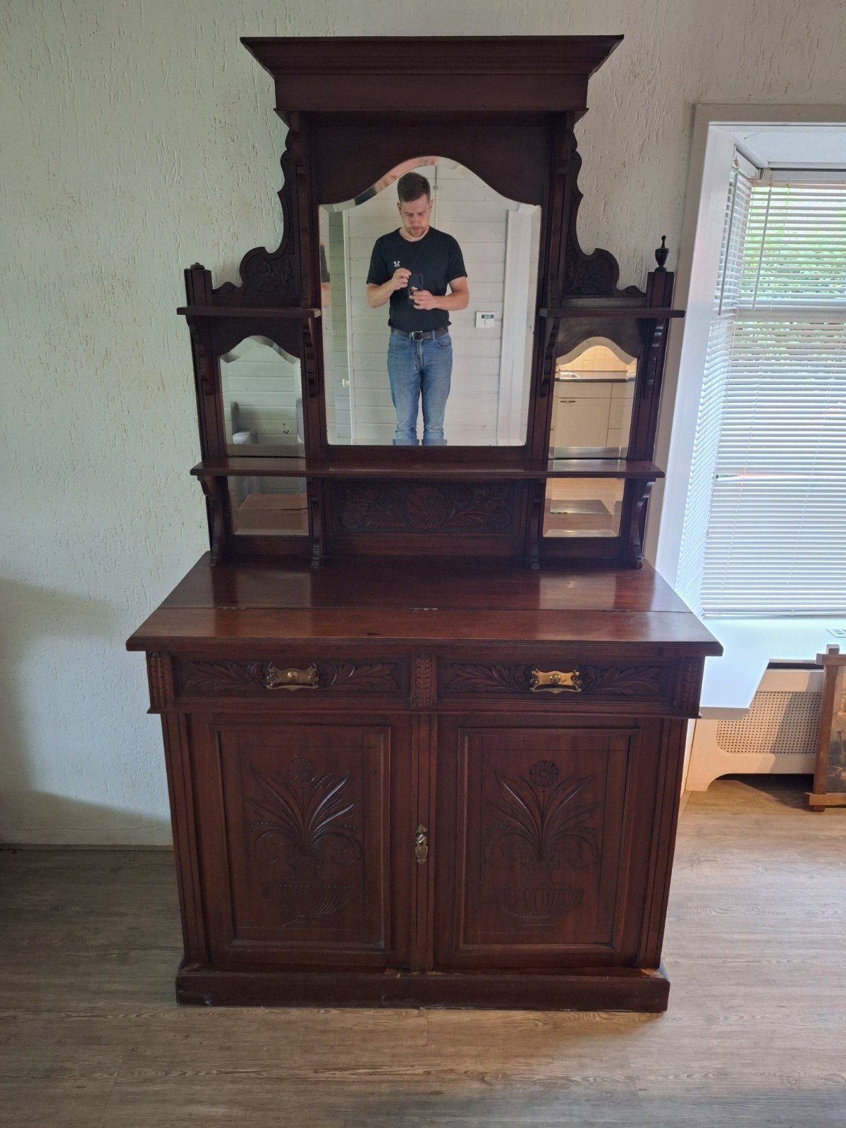 Sideboard dressoir kast spiegel antiek snijwerk, Gebruikt, 100 tot 150 cm, Met klep(pen), Kersenhout