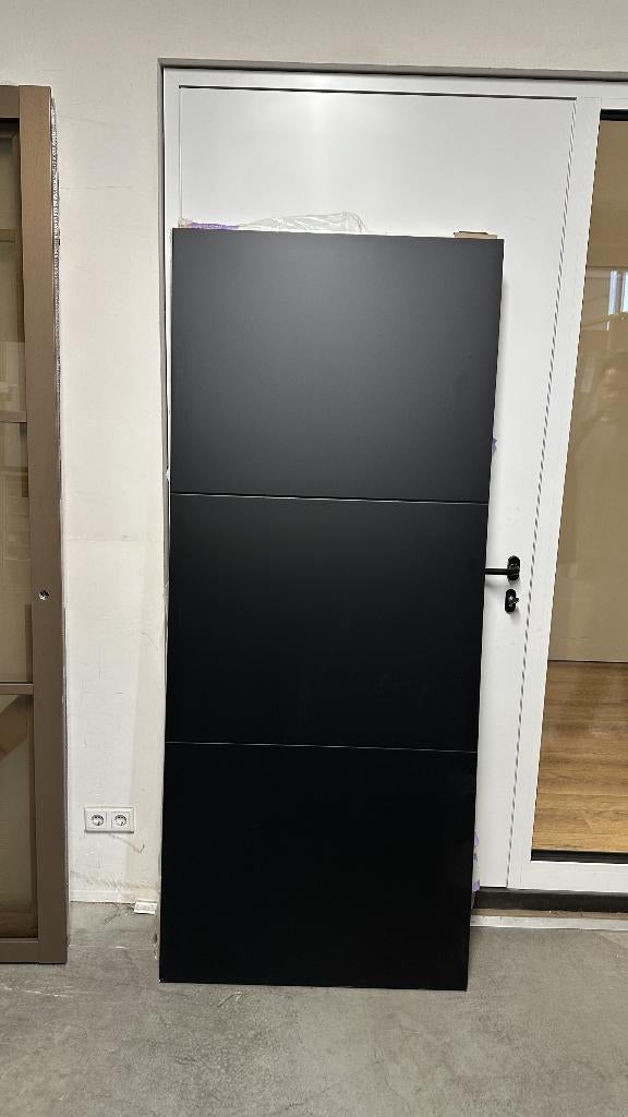 Zwarte deur met freeslijn 83.0 x 201.5 Opdek rechts, 80 tot 100 cm, Binnendeur, Ophalen of Verzenden, Zo goed als nieuw
