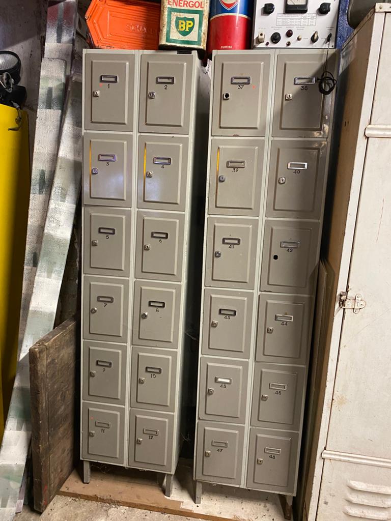 Doorleefde lockerkast Oostwoud industrieel locker 12deurs, Ophalen of Verzenden