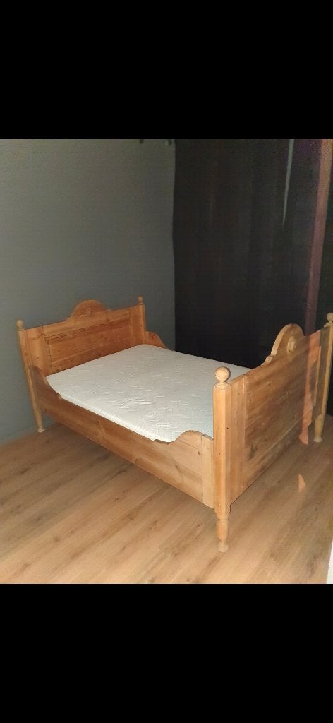 Heel mooi bed, Ophalen, Eenpersoons, Antiek/ landelijk, 140 cm