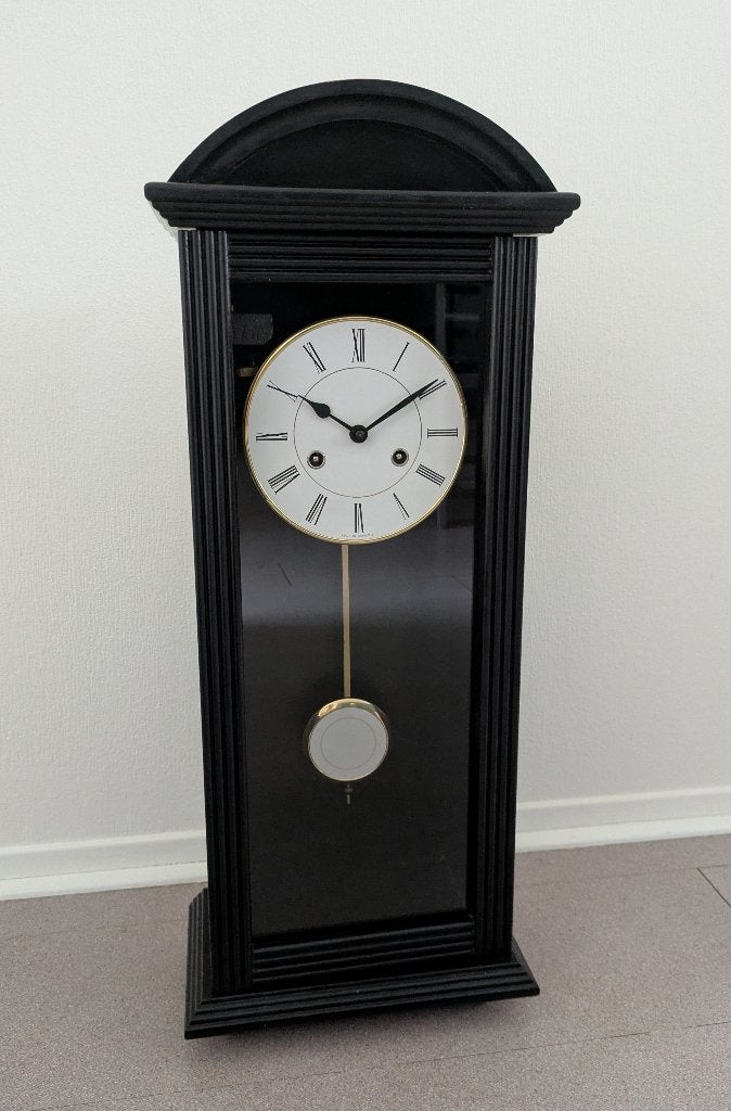 Wandklok - zwart hout, met slinger, Ophalen, Analoog, Met slagwerk, Zwart