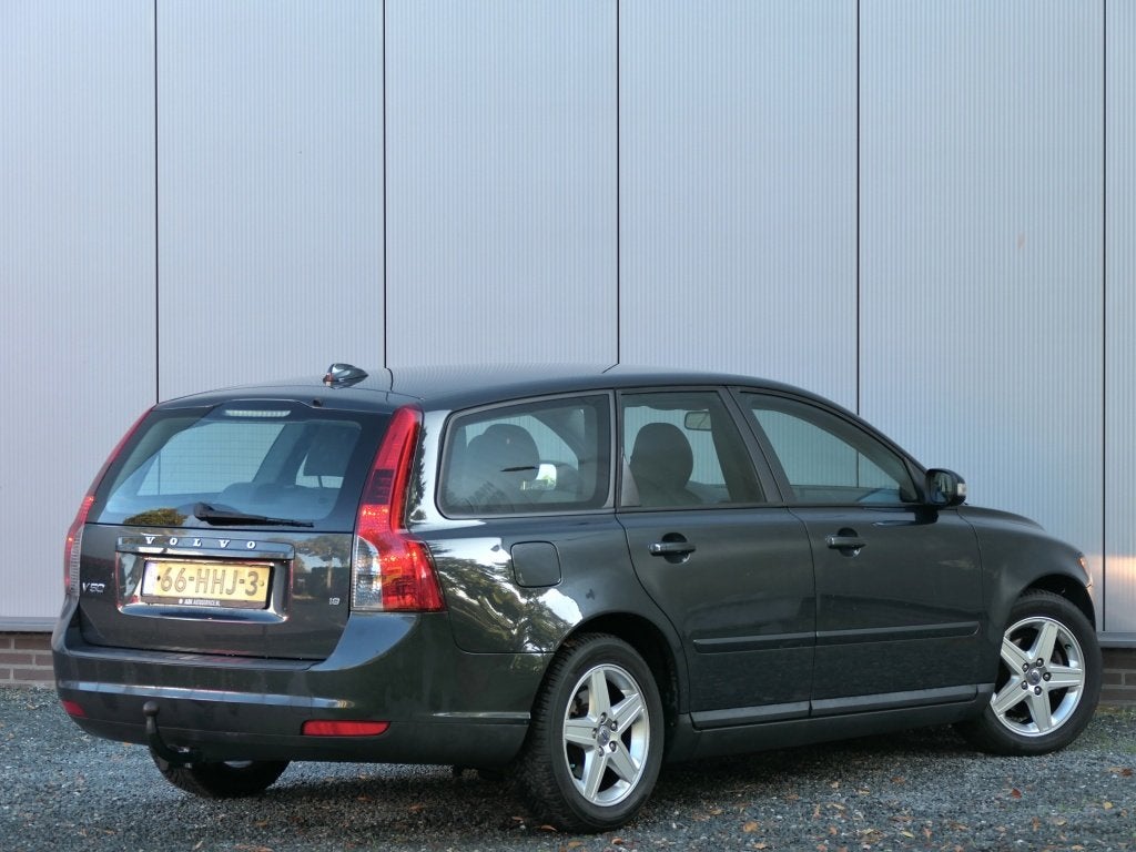 Volvo V50 1.8 Edition I Trekhaak / Cruise Control / Regensen, Gebruikt, 4 cilinders, 1270 kg, 1300 kg