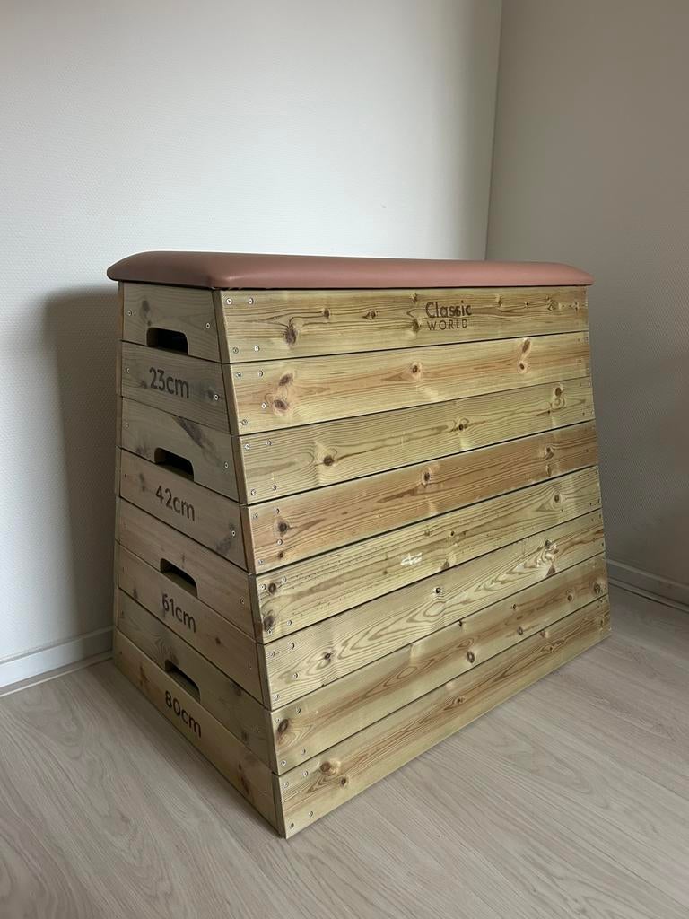 Springkast - gymnastiek - bok 80 cm hoog - atletiek, turnen, Huis en Inrichting, Ophalen, 50 tot 100 cm, Zo goed als nieuw, 3 of 4 laden