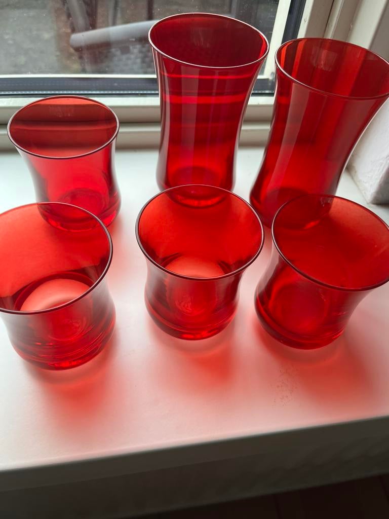Villeroy&Boch Rode Vivo glazen, 4 water en 2 longdrinkglazen, Ophalen of Verzenden, Zo goed als nieuw, Waterglas