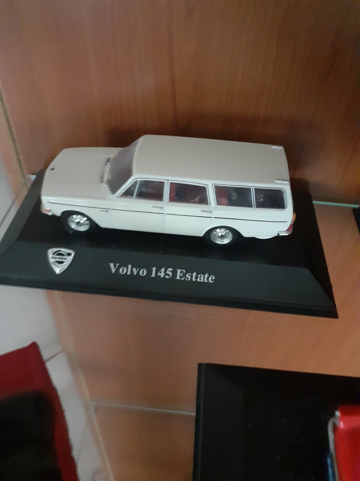 2 Volvo schaalmodellen: 145 Estate & PV444, Ophalen, Zo goed als nieuw, Overige typen