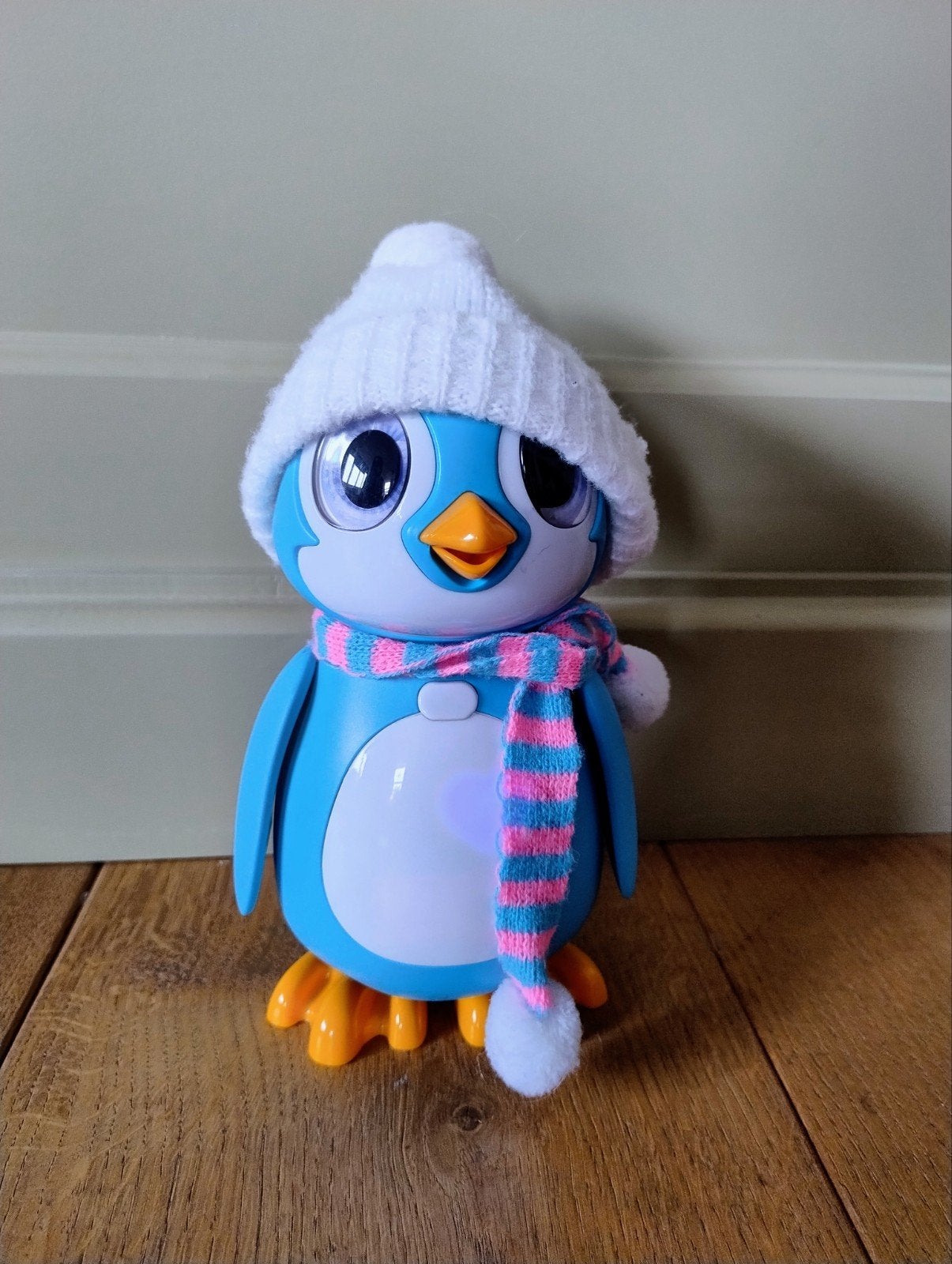 Robot pinguïn beweegt en maakt geluid merk silverlit, Pinguïn, Gebruikt, Overige merken, Overige karakters