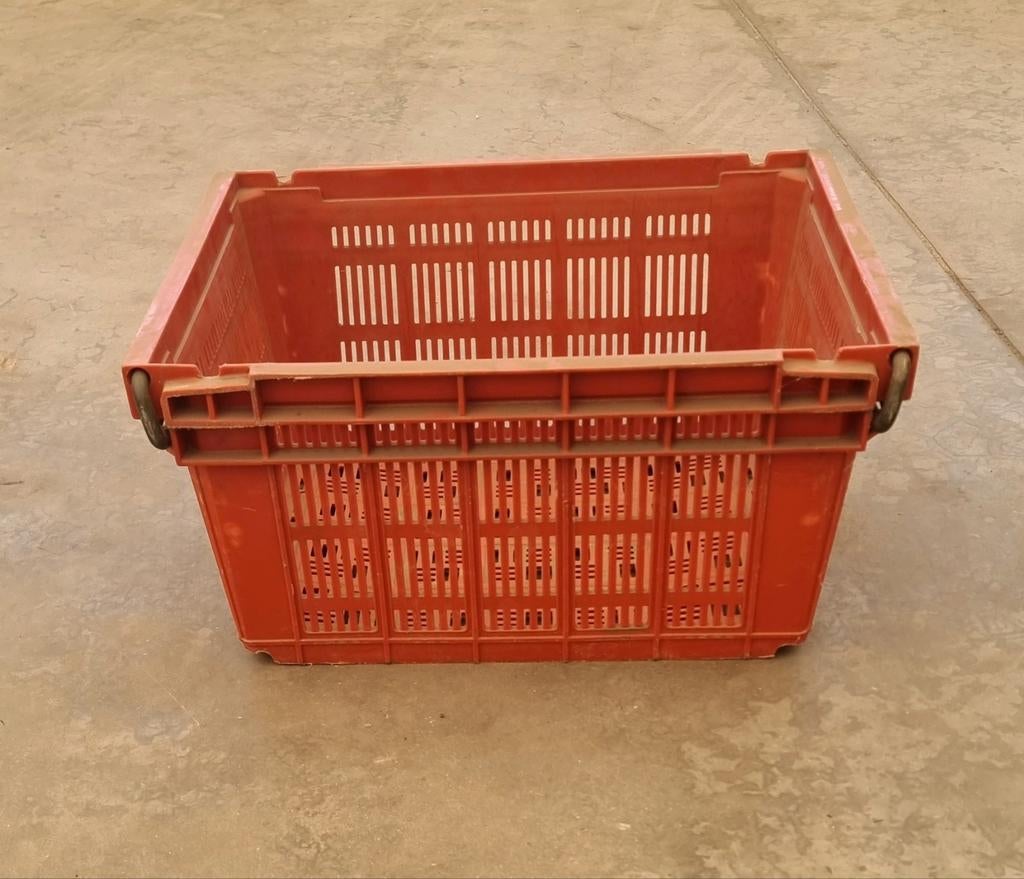 Curverkrat ,stapelkrat, beugelkrat, Doe-het-zelf en Verbouw, Kratten en Dozen, Ophalen, Gebruikt, 40 tot 60 cm, 50 tot 75 cm