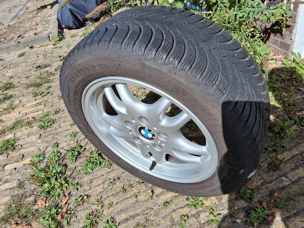 OEM BMW Z3, 3 Serie Winterwielen met Michelin Alpin banden, Ophalen, Gebruikt, 16 inch, Banden en Velgen