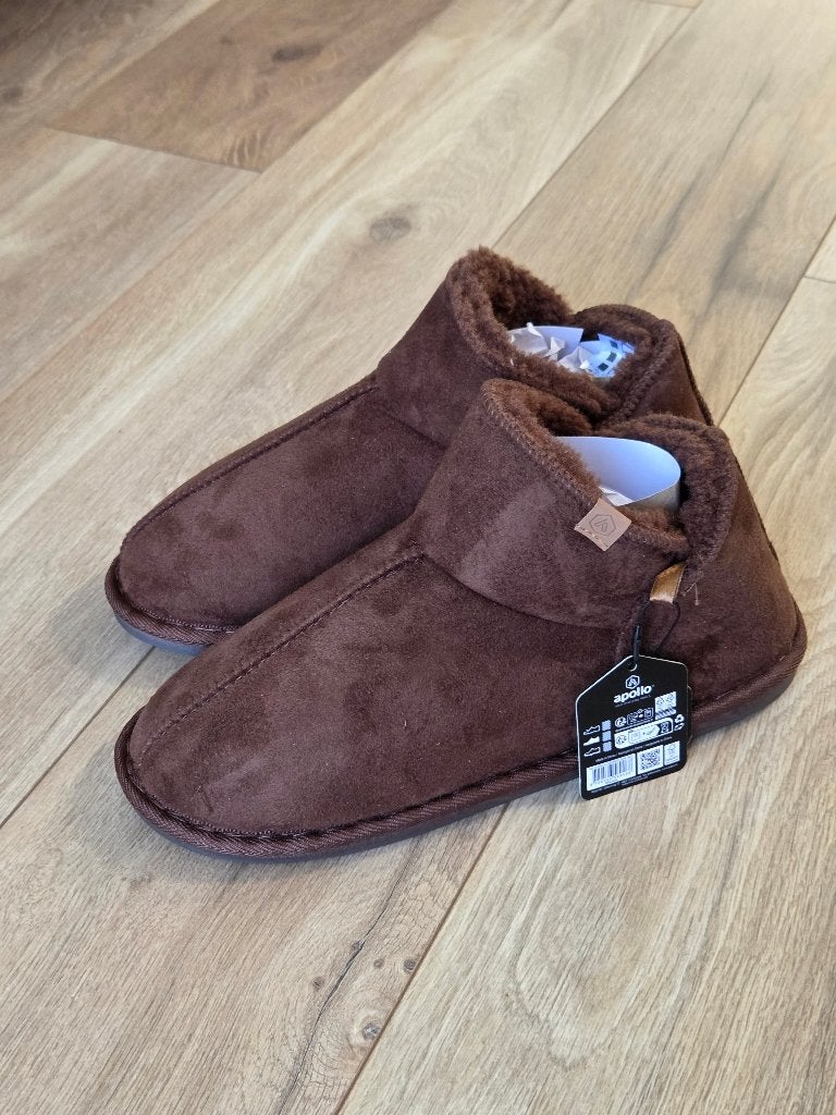 Nieuwe Heat Essentials Pantoffels maat 43/44, Kleding | Heren, Schoenen, Ophalen of Verzenden, Nieuw, Bruin, Pantoffels of Sloffen