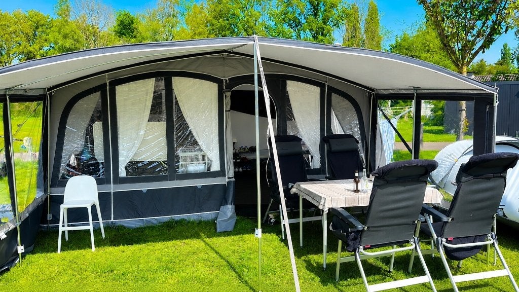 Dorema Octavia XL 300 voortent+Locarno Season luifel 875-900, Caravans en Kamperen, Ophalen, Zo goed als nieuw, Ten Cate All Season 240g/m2