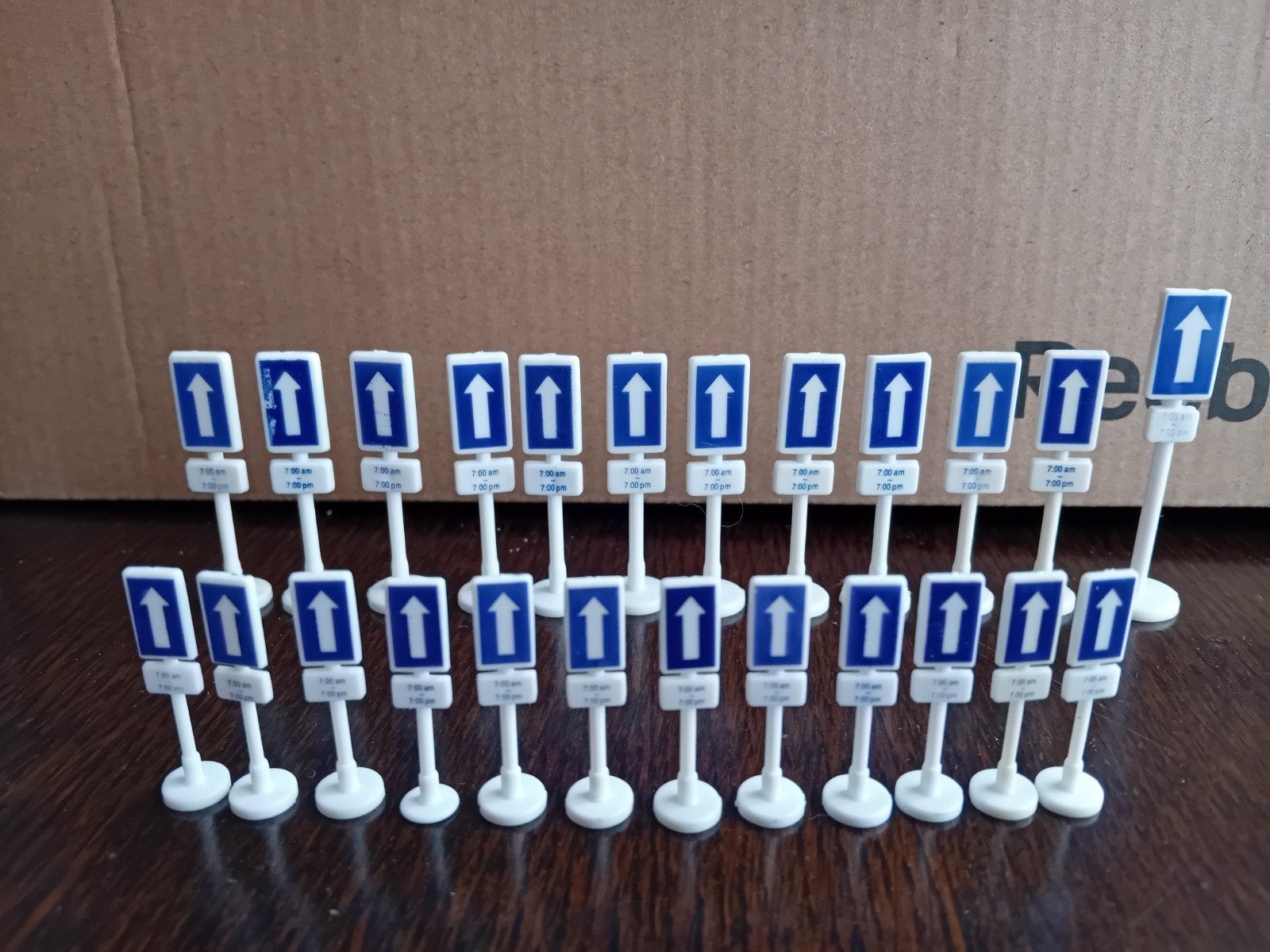 Verkeersborden en voertuigen miniatuur set, Ophalen of Verzenden, Nieuw