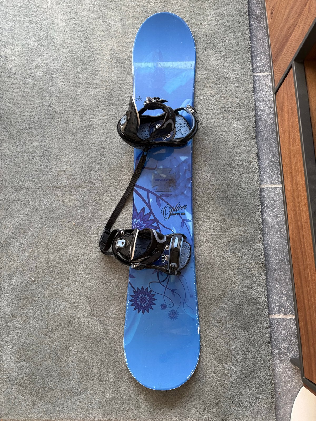 Option Sweet 152 Snowboard met Burton Stiletto bindingen, Ophalen, Gebruikt, Overige typen, Overige merken