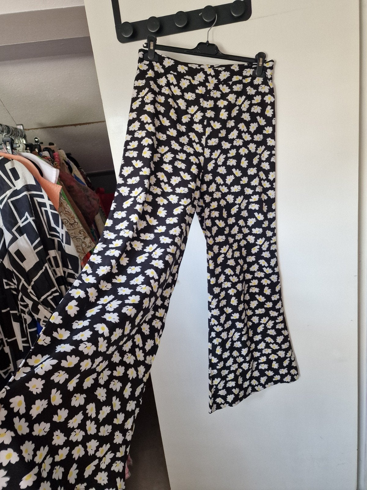 Broek loavies maat l, Ophalen of Verzenden, Zo goed als nieuw, Zwart, Lang
