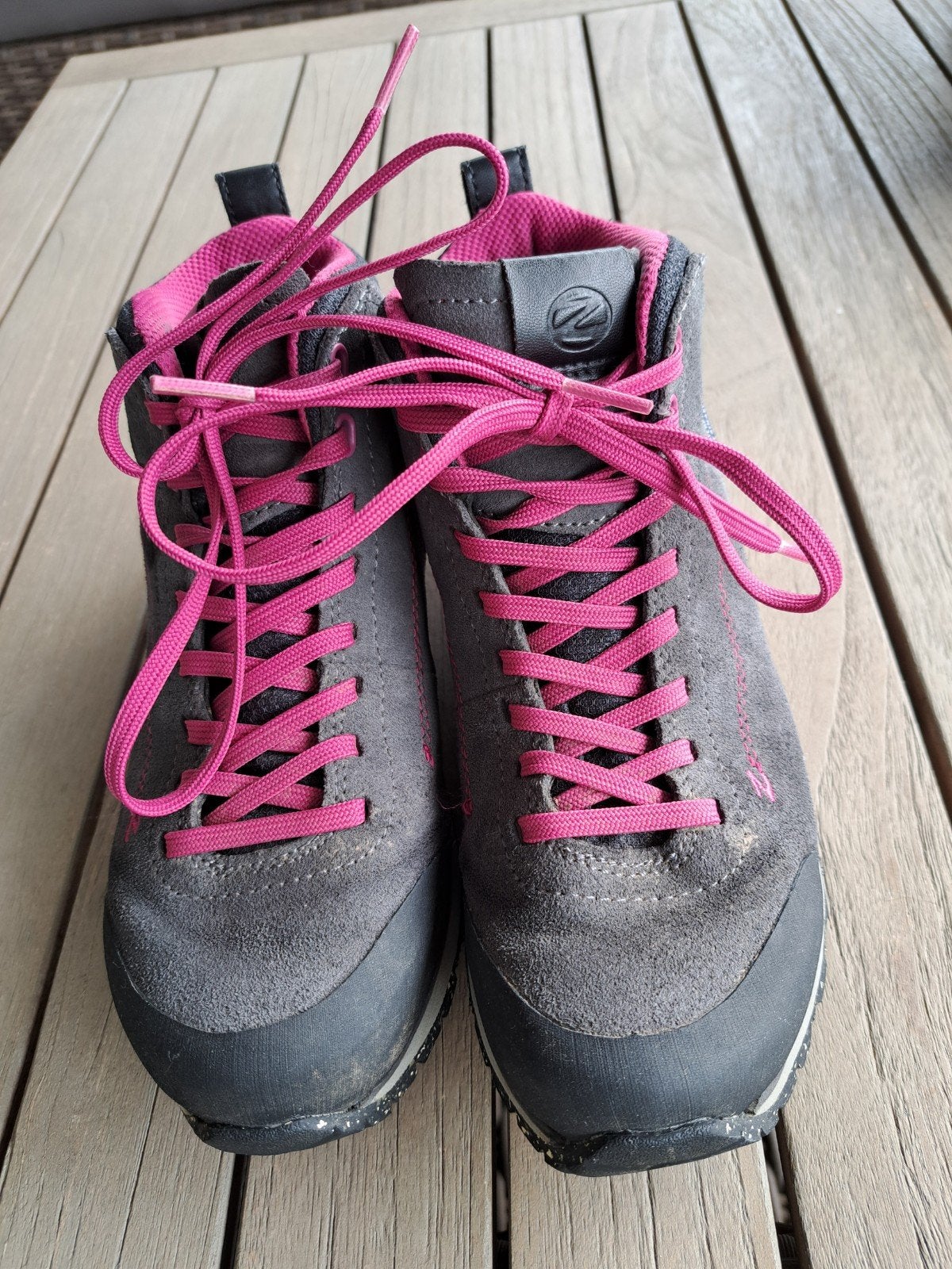 Trezeta halfhoge dames/meisjes wandelschoenen mt. 37, Ophalen of Verzenden, Zo goed als nieuw, Schoenen