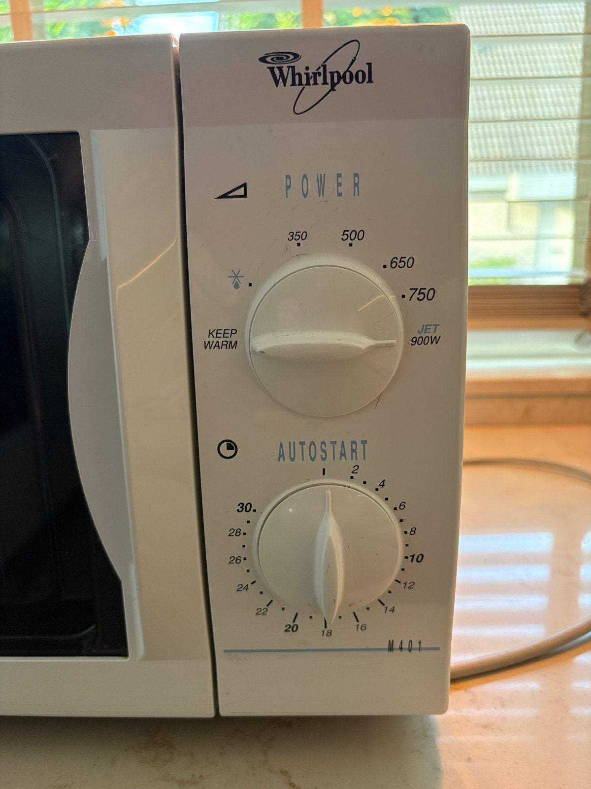 Foto 2 van Whirlpool Magnetron AVM 401/WP/WH - Wit, Gebruikt