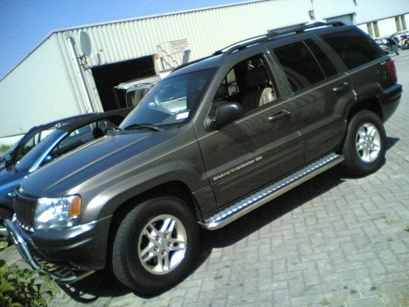 Jeep Cherokee Sidebars met aluminium trede, Niet ingevuld, Niet ingevuld, Niet ingevuld