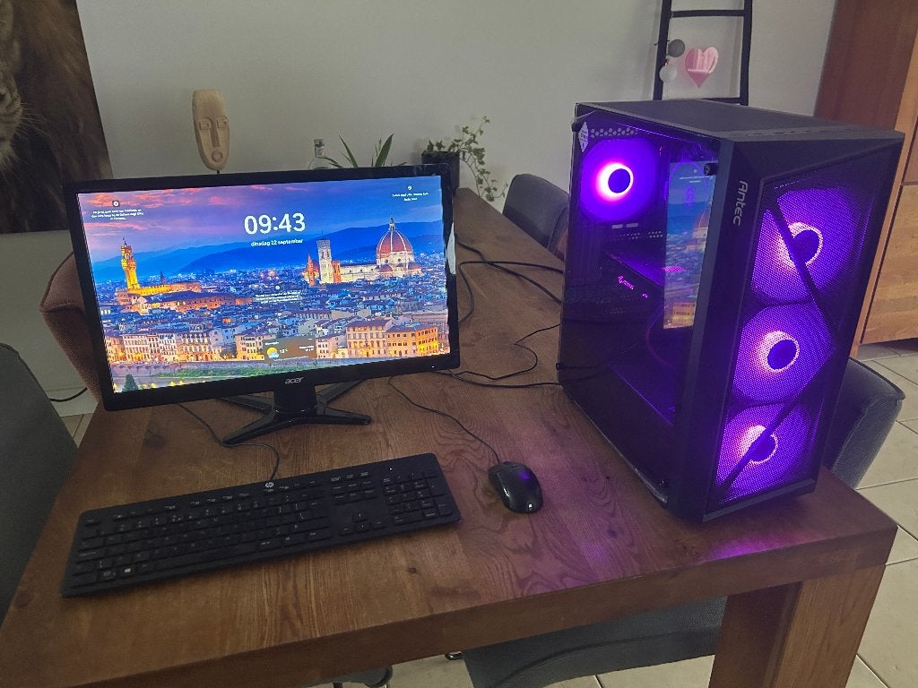 Budget Game PC | Ryzen 5 2600 | 8GB | 1070 Ti 8GB | 240GB, Ophalen, 8 GB, AMD Ryzen 5, 2 TB