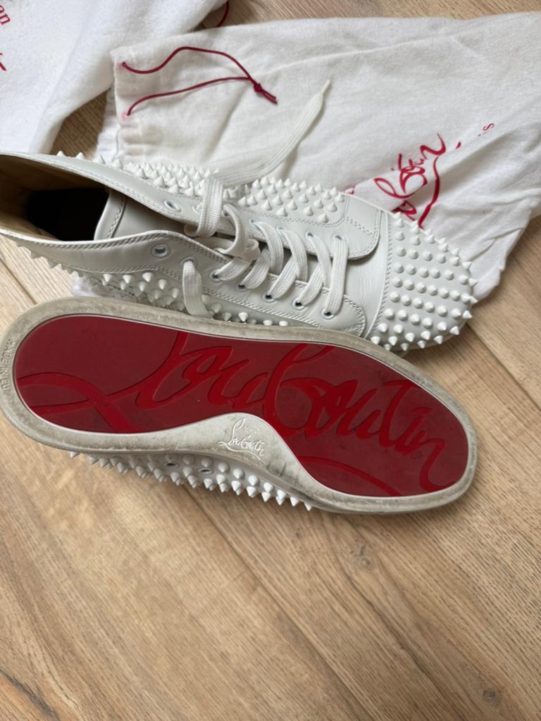 Christian Louboutin Lou Spikes Leather High-Top Sneakers  -, Ophalen of Verzenden, Wit