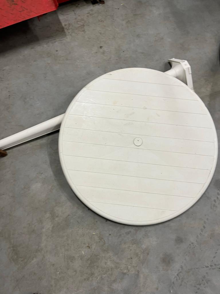 Witte ronde tuintafel - 78 cm diameter, Tuin en Terras, Tuintafels, Ophalen, Gebruikt, Rond, Kunststof