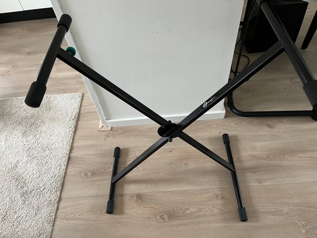 Statief voor keyboard merk König & Meyer (K&M), Ophalen of Verzenden, Zo goed als nieuw, Instrumentstandaard