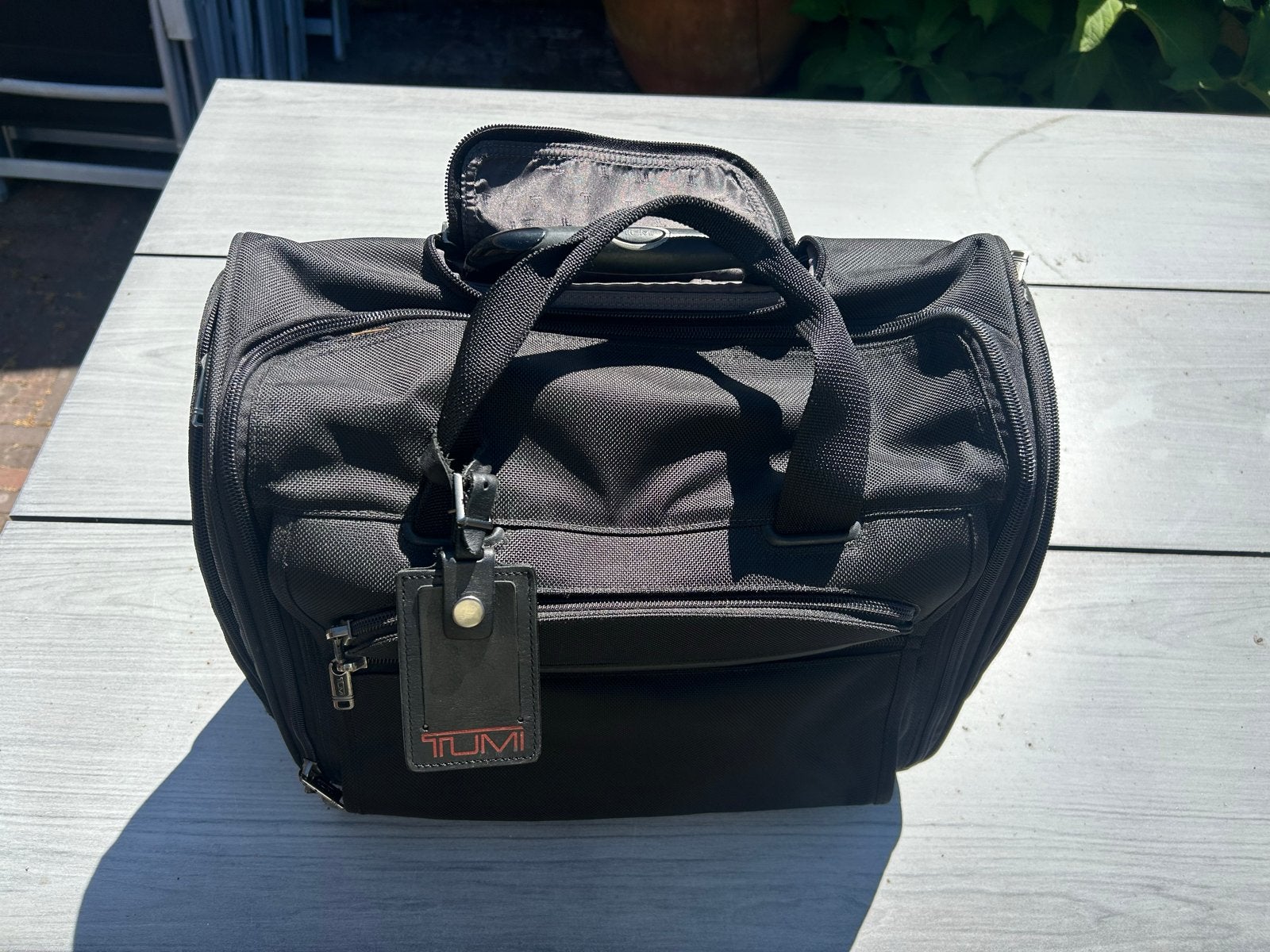 TUMI reistas op wieltjes - Zwart, 40 tot 60 cm, 20 tot 30 cm, Zwart, Zo goed als nieuw