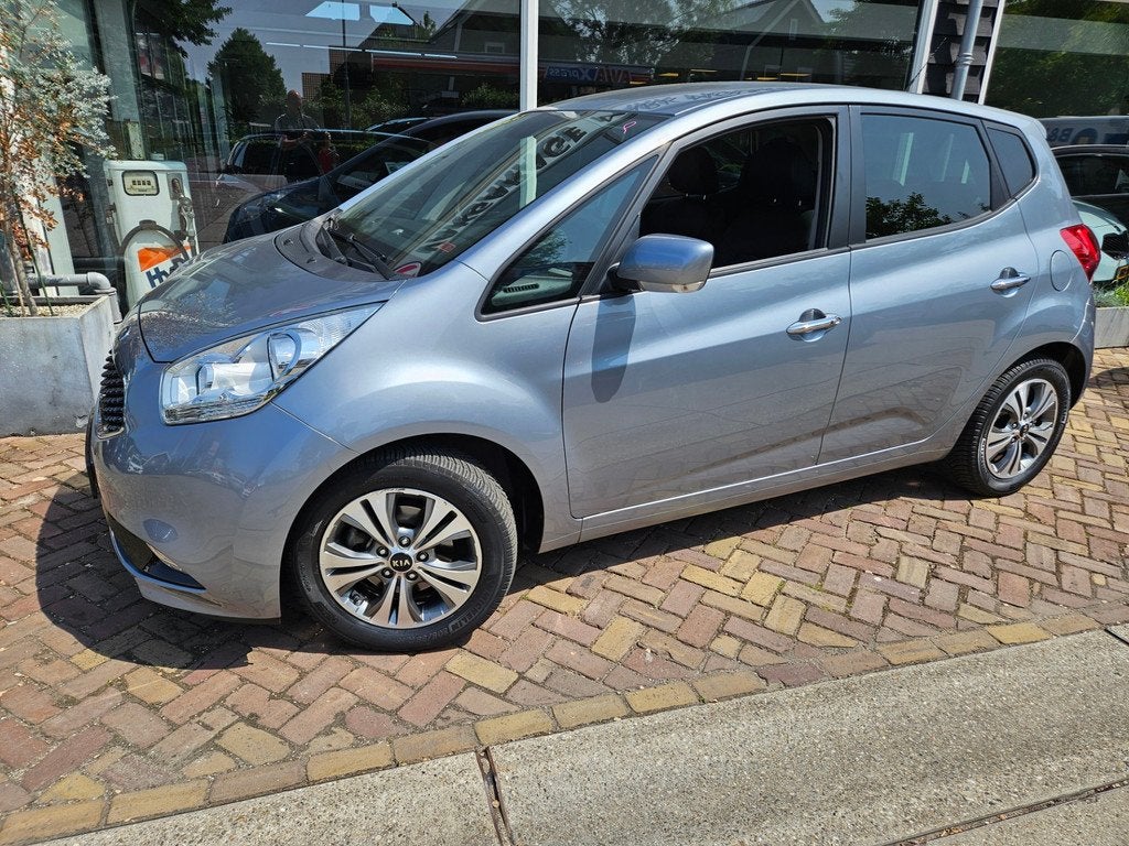 Kia VENGA 1.6 CVVT Executiveautomaat,luxe,lage km,camera, Auto's, 15 km/l, Gebruikt, 4 cilinders, Automatische klimaatregeling