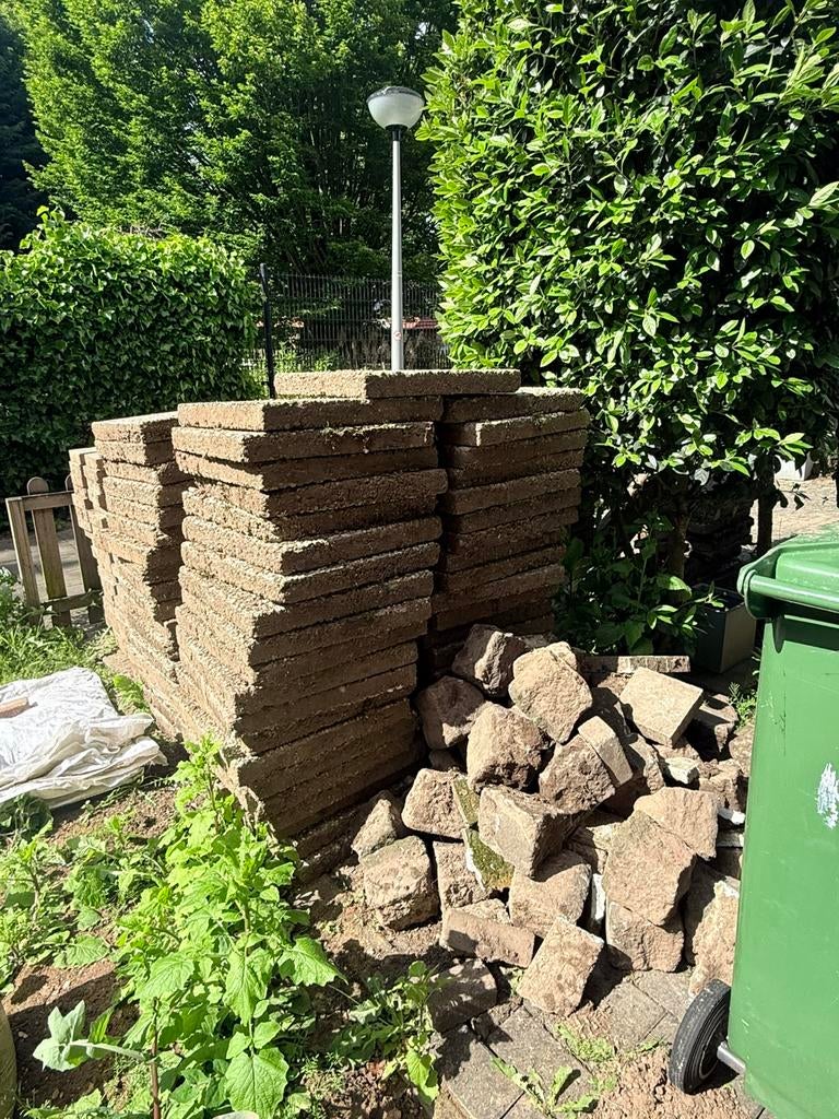 Gratis tegels, Ophalen of Verzenden, Zo goed als nieuw, Beton, Terrastegels