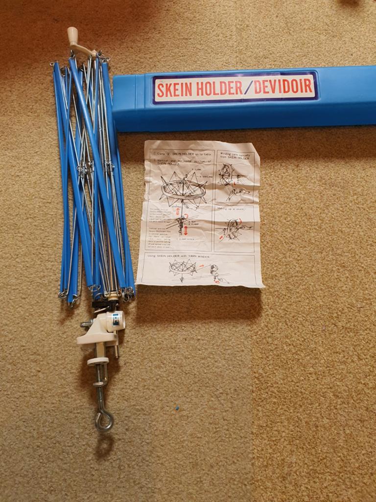 Skein Holder / Garenhouder / Devidoir voor Haken & Breien, Ophalen of Verzenden