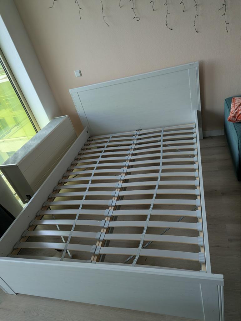 Bed en lattenbodem, Ophalen, Gebruikt, Wit, Tweepersoons