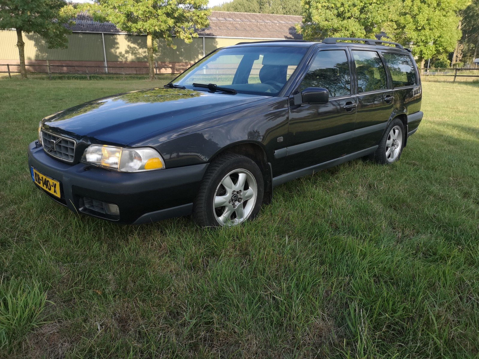 Volvo V70R 2.5 XC  1998, Auto's, Volvo, Particulier, V70, Benzine, Stationwagon, Handgeschakeld, Geïmporteerd, Zilver of Grijs