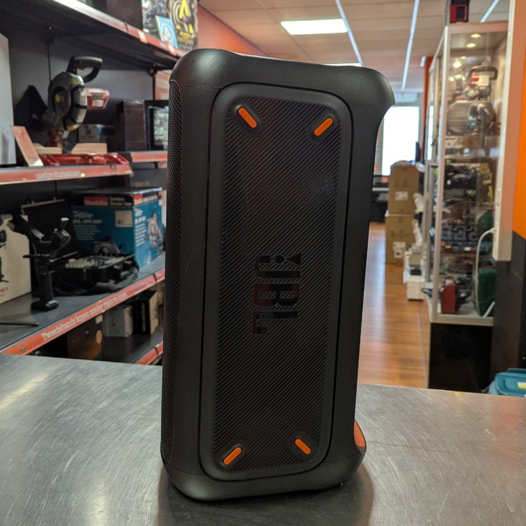 JBL PartyBox 100 Zwart | Nette staat, JBL, Zo goed als nieuw, Support@jbl.com, 400 Atlantic Street
Stamford, CT 06901
USA