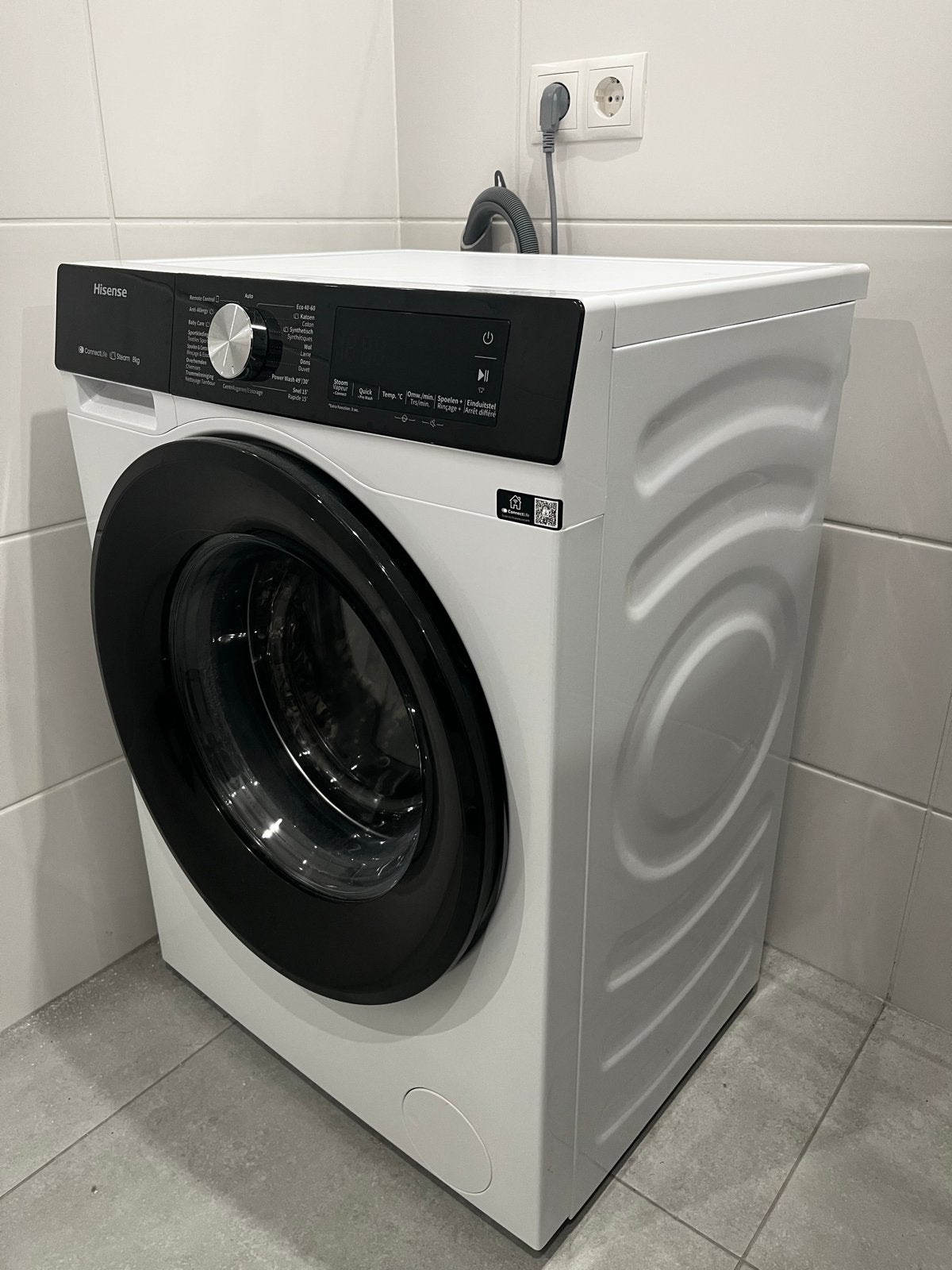 Hisense Wasmachine WF3S8043BW3/BLX, Witgoed en Apparatuur, Wasmachines, Ophalen, 6 tot 8 kg, Minder dan 1200 toeren, Zo goed als nieuw