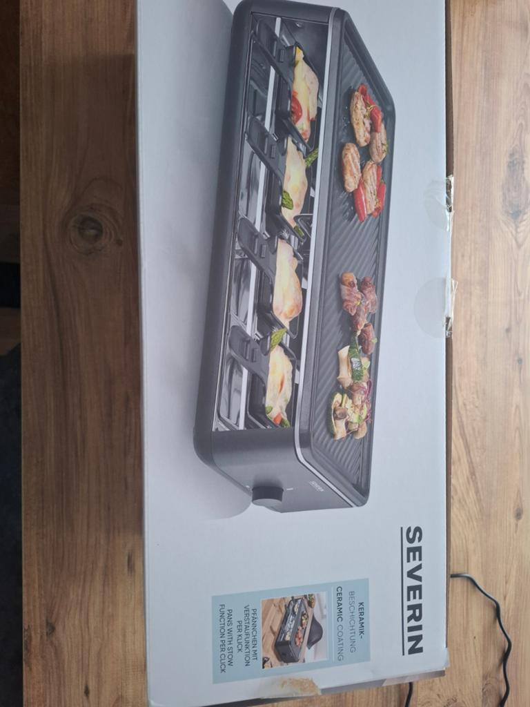 Severin Raclette-Grill met 8 pannetjes - Nieuw in doos, Witgoed en Apparatuur, Gourmetstellen, Ophalen, Nieuw, 4 t/m 7 personen