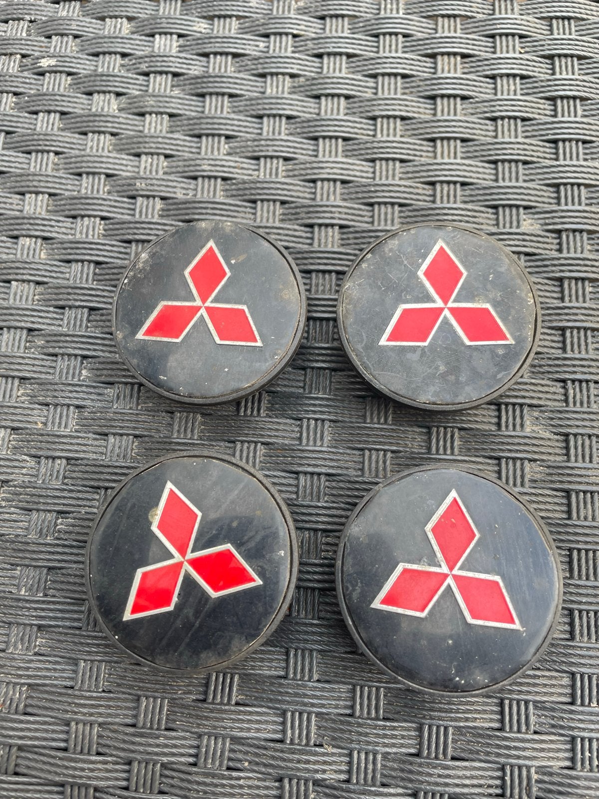 Zwarte 54.5 mm Mitsubishi naafdoppen (set van 4), Auto diversen, Wieldoppen, Ophalen, Gebruikt