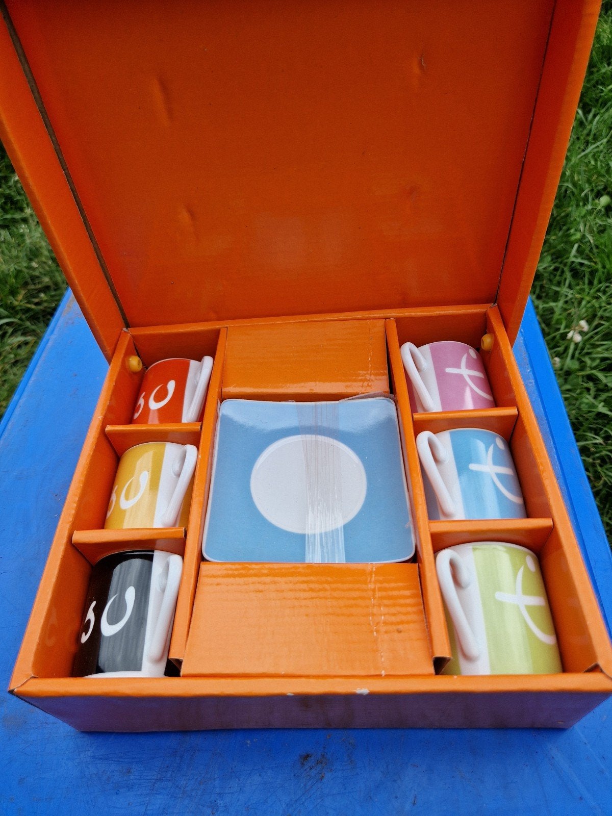 Set van 6 kleurrijke espresso kopjes met schotels, Ophalen of Verzenden, Nieuw, Overige stijlen, Kop(pen) en/of Schotel(s)