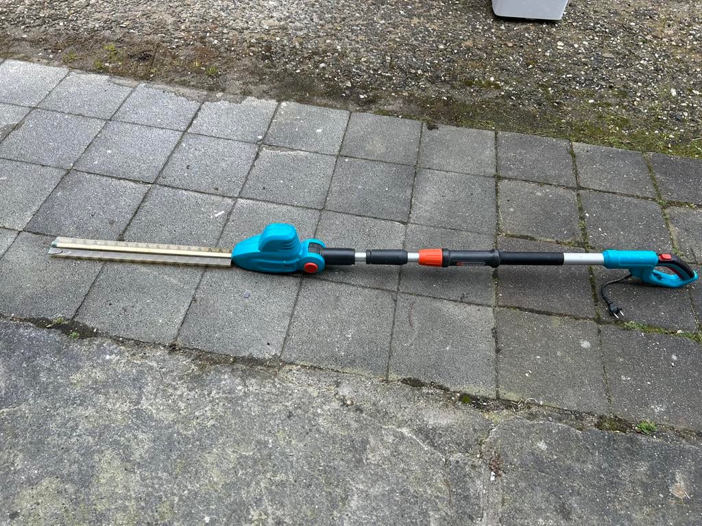 Gardena heggenschaar uitschuifbaar, Ophalen, Zo goed als nieuw, Elektrisch