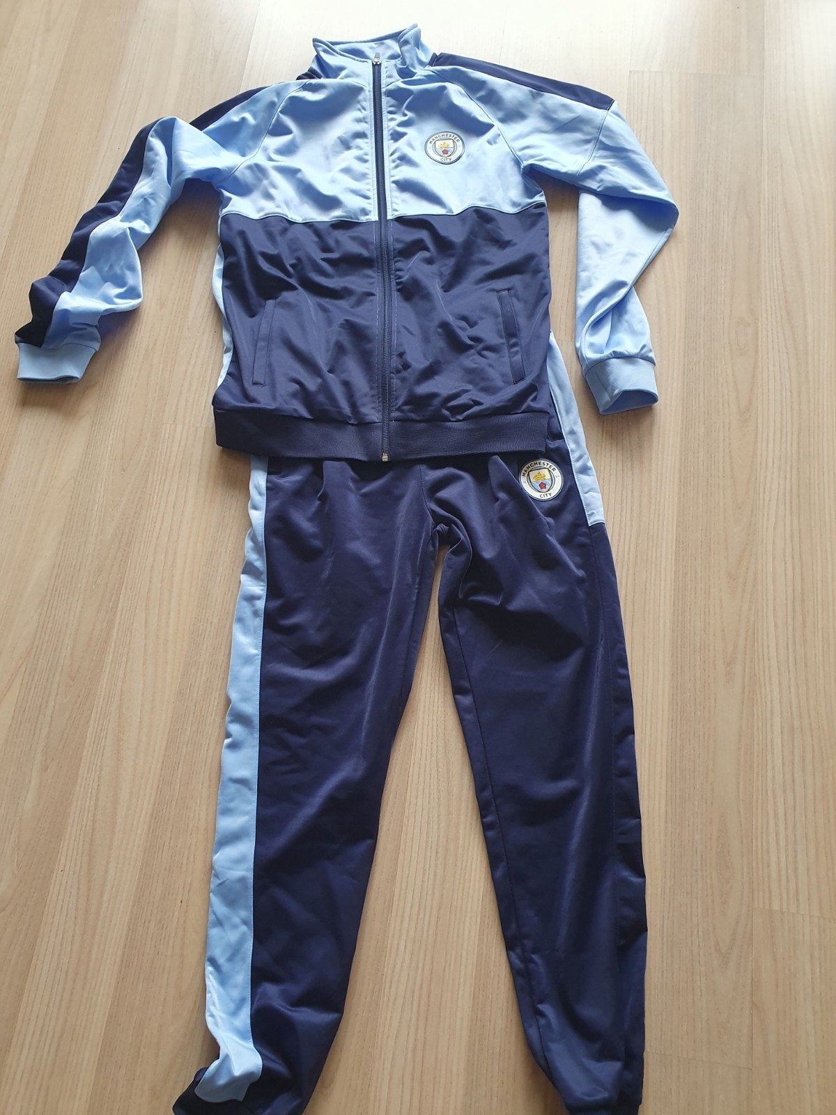 Manchester City trainingspak -  nieuw Maat S, Ophalen, Blauw, Nieuw, Overige maten