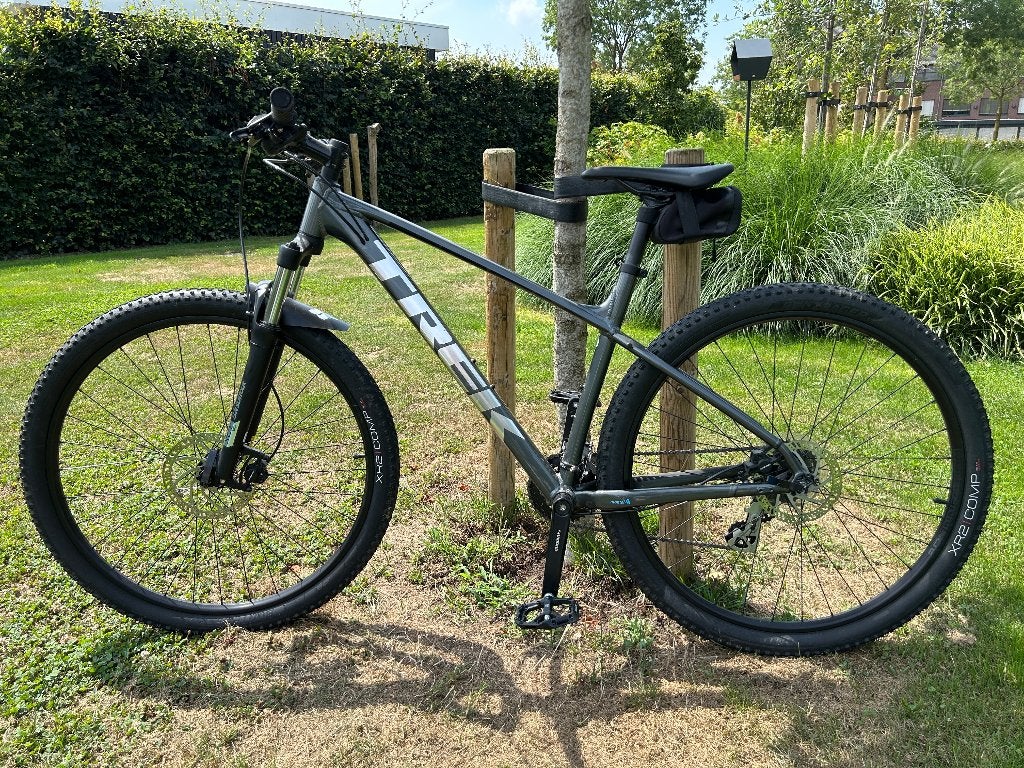 Trek Marlin 5 - Framemaat L - Nieuwstaat, Hardtail, Heren, 45 tot 49 cm, Ophalen of Verzenden