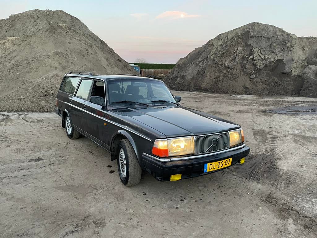 Volvo 240 GLE, Auto's, 1305 kg, 4 cilinders, Origineel Nederlands, Handgeschakeld
