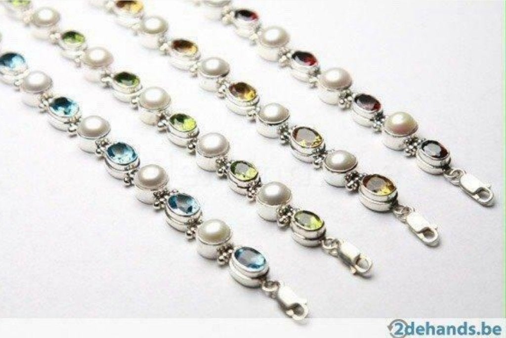 Zilveren armbanden en hangers op=op, Nieuw, Ophalen of Verzenden, Met edelsteen, Zilver