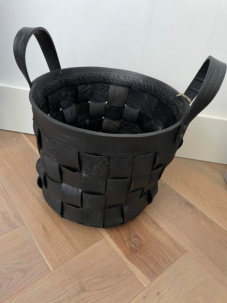 Nieuw zwart autoband auto banden rubber bak pot mand handvat, Huis en Inrichting, Ophalen of Verzenden, Nieuw, Rond