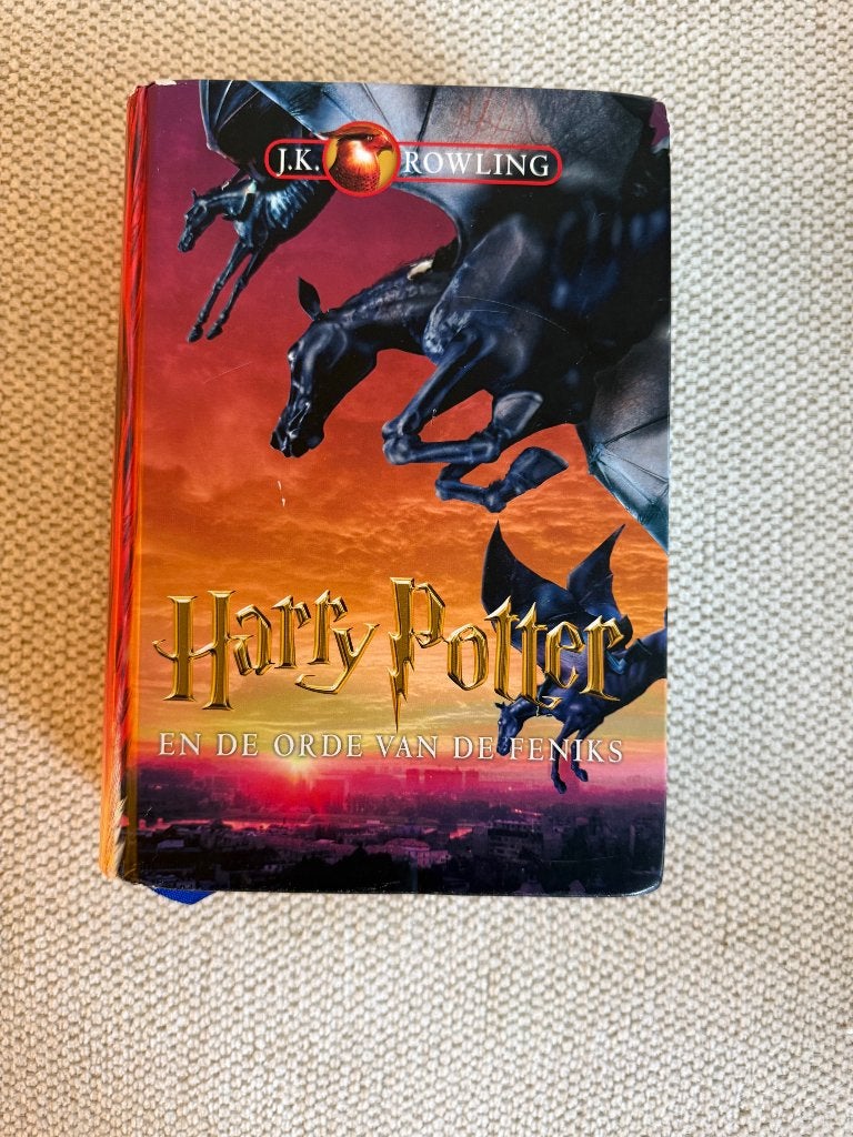 Harry Potter harde kaft deel 5, Ophalen of Verzenden, Zo goed als nieuw, Boek of Poster