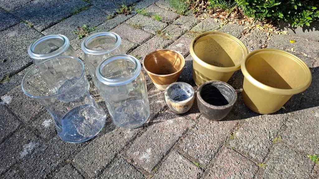 Diverse vazen, bloempotjes en kip-bloempot, Ophalen of Verzenden, Gebruikt, Overige kleuren, Kunststof