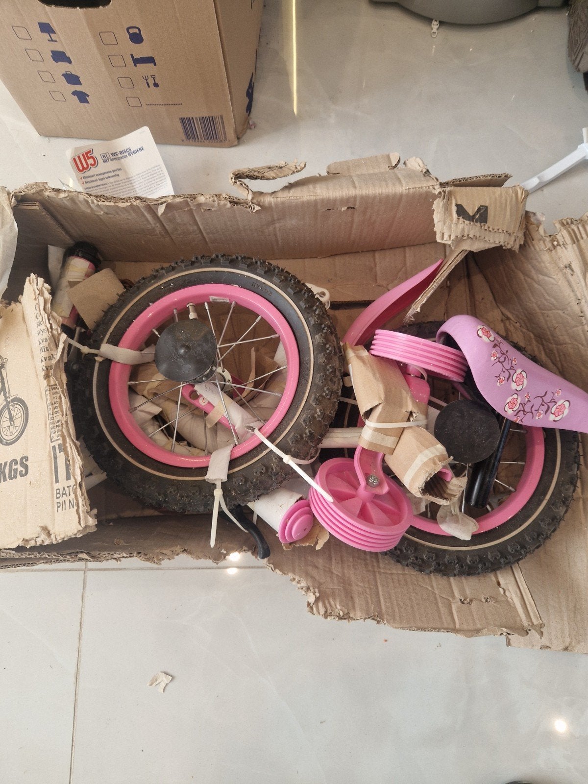 Roze meisjesfiets 12 inch - Nieuw in doos, Terugtraprem, E&L Cycles, Ophalen of Verzenden, Nieuw