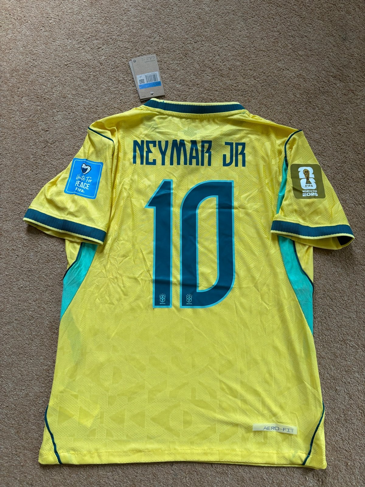 Neymar Jr Brazilië WK Shirt Maat M met WK Patches, Kleding | Heren, Sportkleding, Maat 48/50 (M), Geel, Ophalen of Verzenden, Zo goed als nieuw