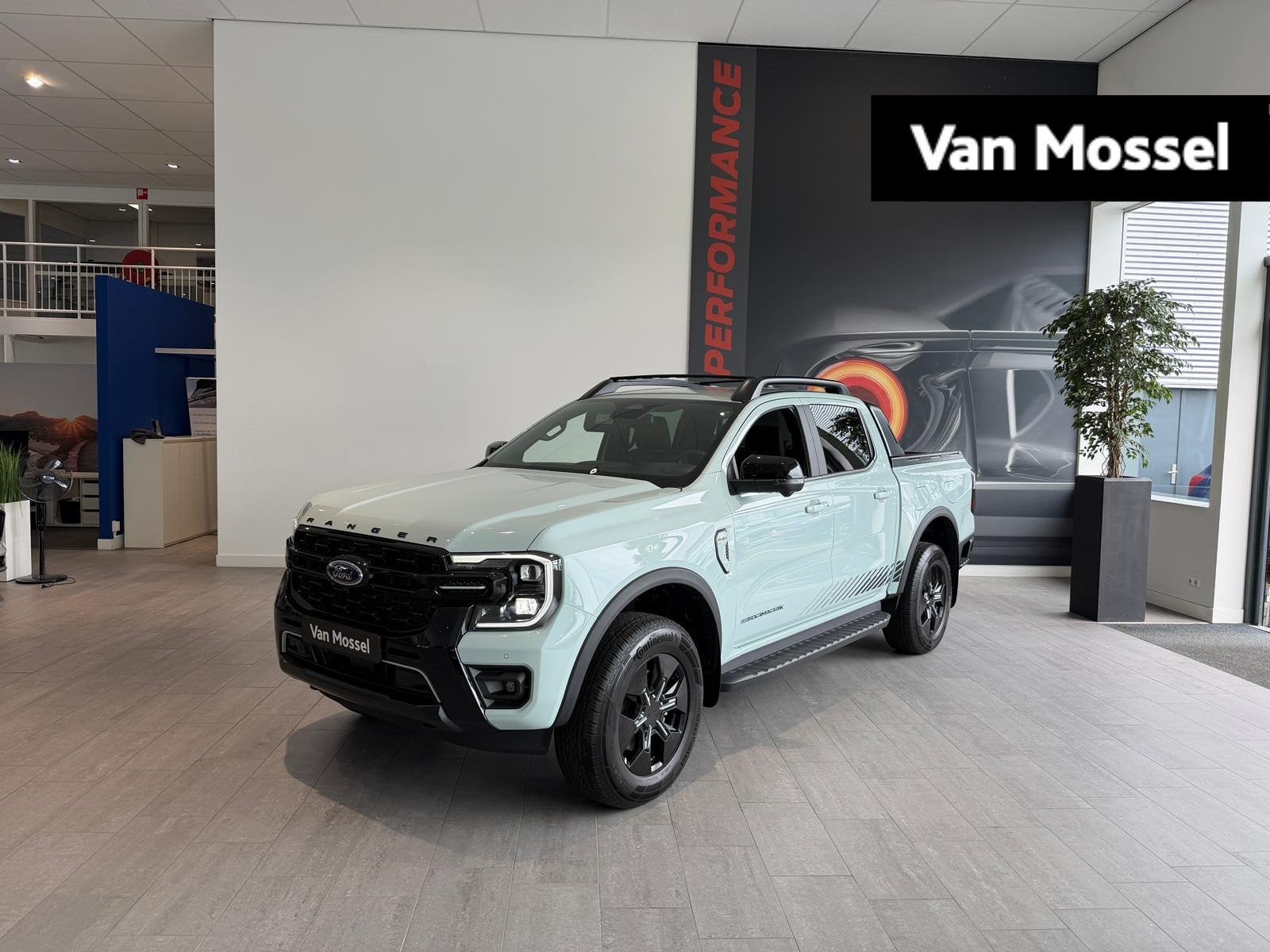 Ford Ranger Stormtrak 2,3 PHEV Double Cab | CHILL GREY | 2,3, Auto's, Automaat, Stof, 4 cilinders, 2535 kg