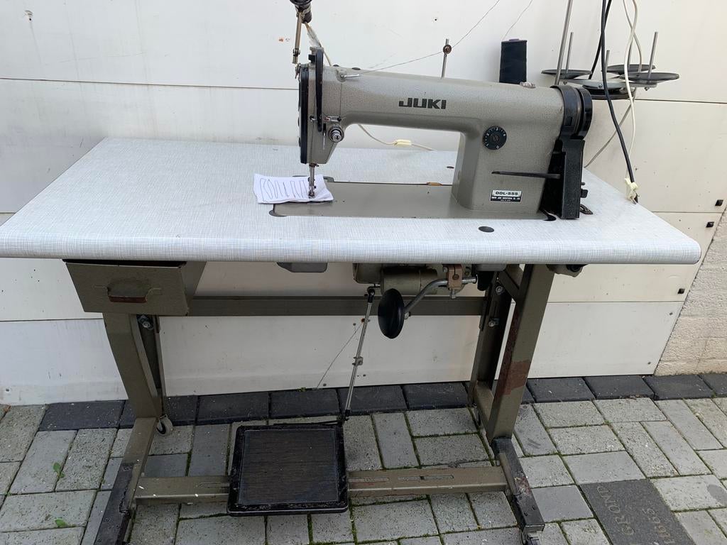 Naaimachine JLlkl, Ophalen of Verzenden, Zo goed als nieuw, Naaimachine, Overige merken