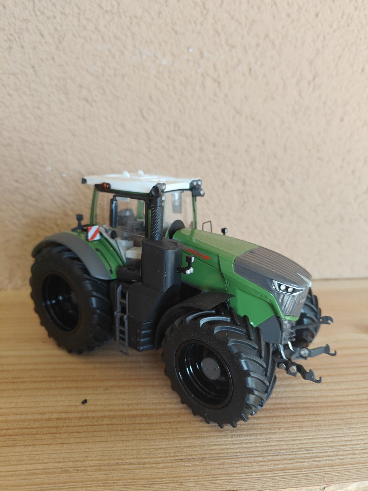 Nieuwe Fendt 1050 Vario tractor met zwarte wielen, Ophalen of Verzenden, Nieuw, Overige typen, Overige merken