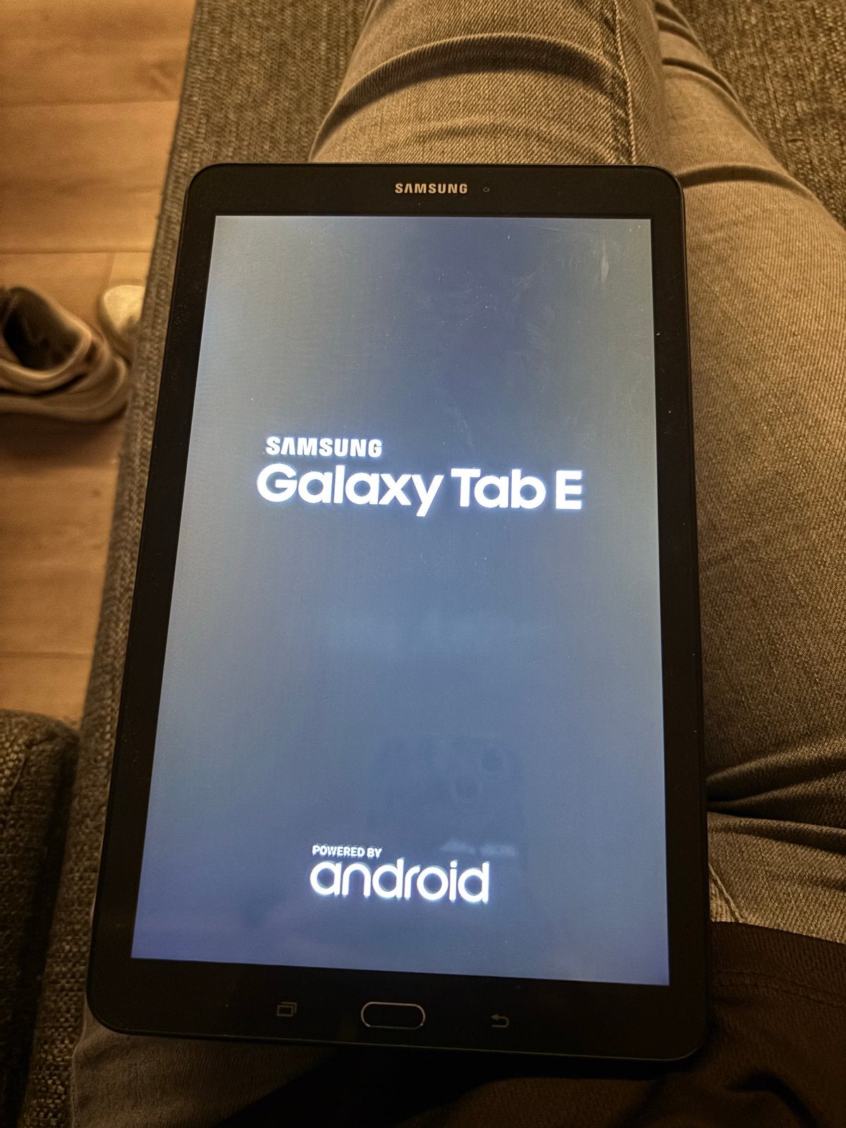 Samsung Galaxy Tab E - Gebruikt met lichte krasjes, Computers en Software, 9 inch, Gebruikt, Ophalen of Verzenden, 16 GB