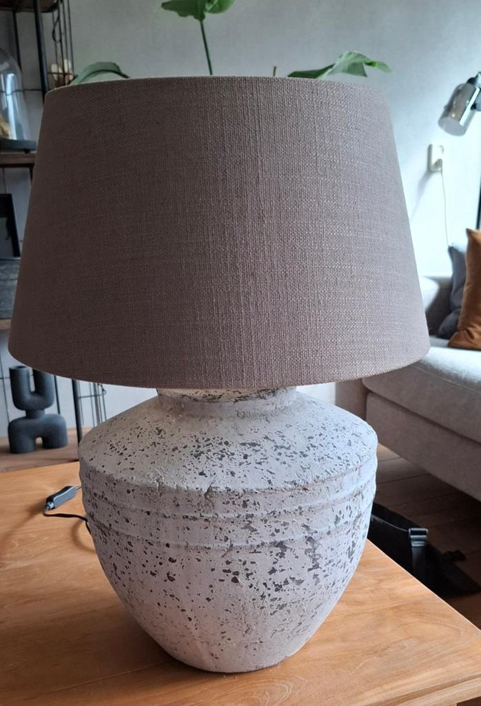 Mooie kruik lamp met taupe kleurige kap, Ophalen, Zo goed als nieuw, 50 tot 75 cm
